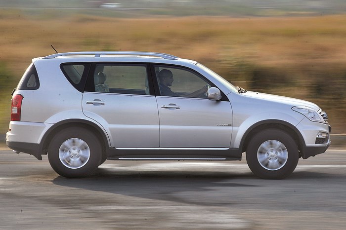 SsangYong Rexton vs Toyota Fortuner vs Ford Endeavour